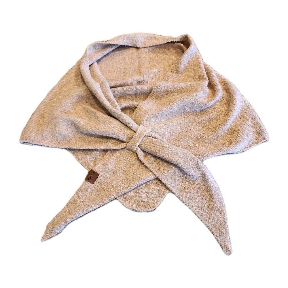 Yakee Knit Triangle Scarf Shawl Wrap Tan Camel Taupe Beige Winter Layer Neutral